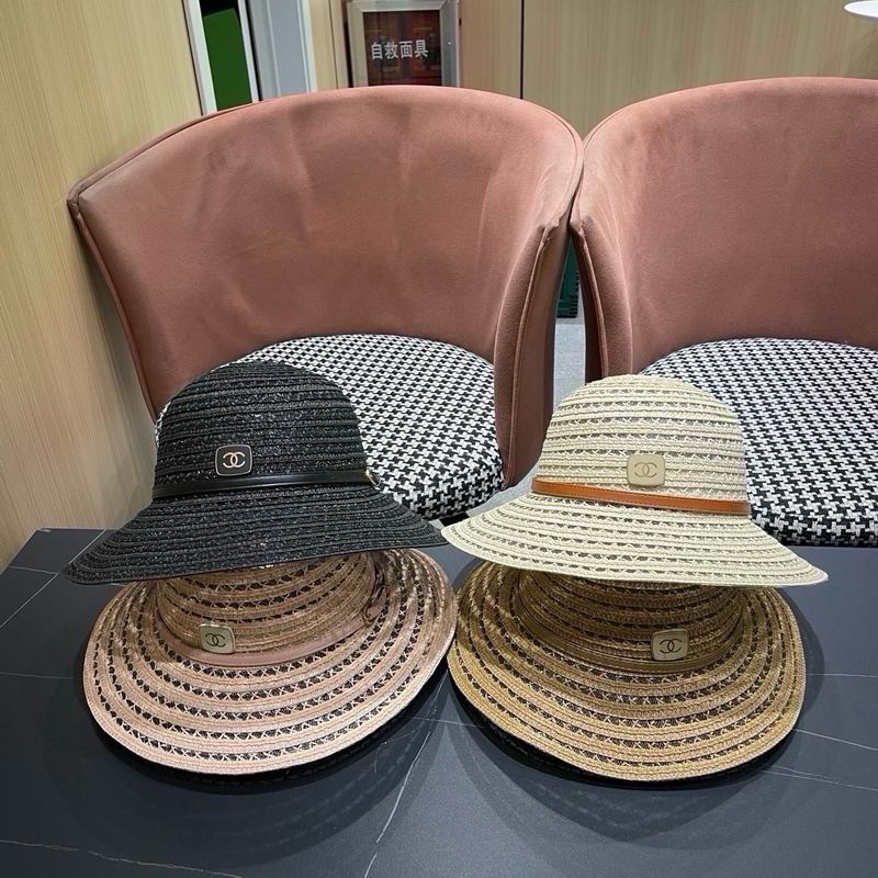 Chanel top hat 082904